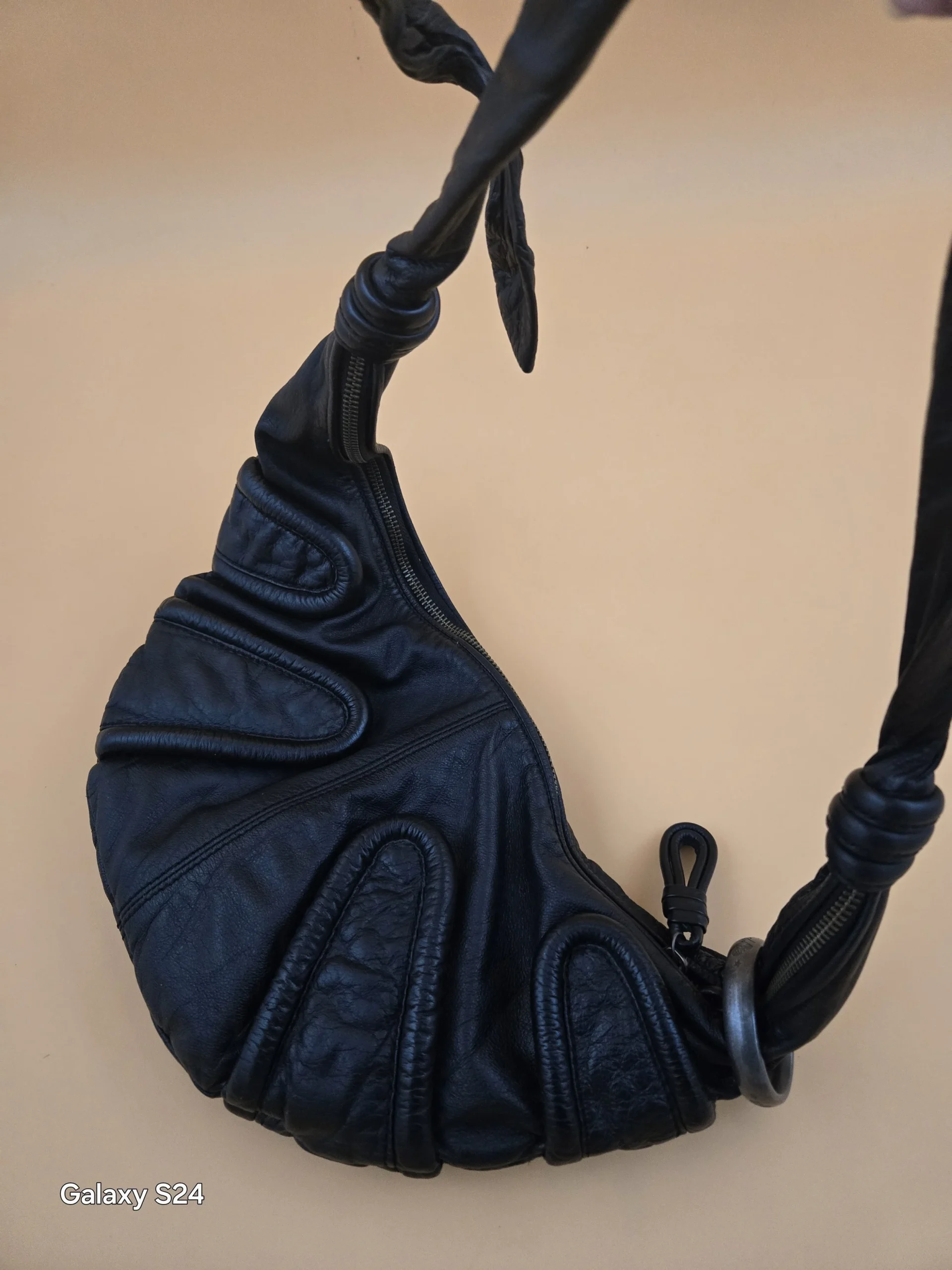 DIESEL Archive Vintage Shoulder Bag leather black pre-Loved. - Image 3