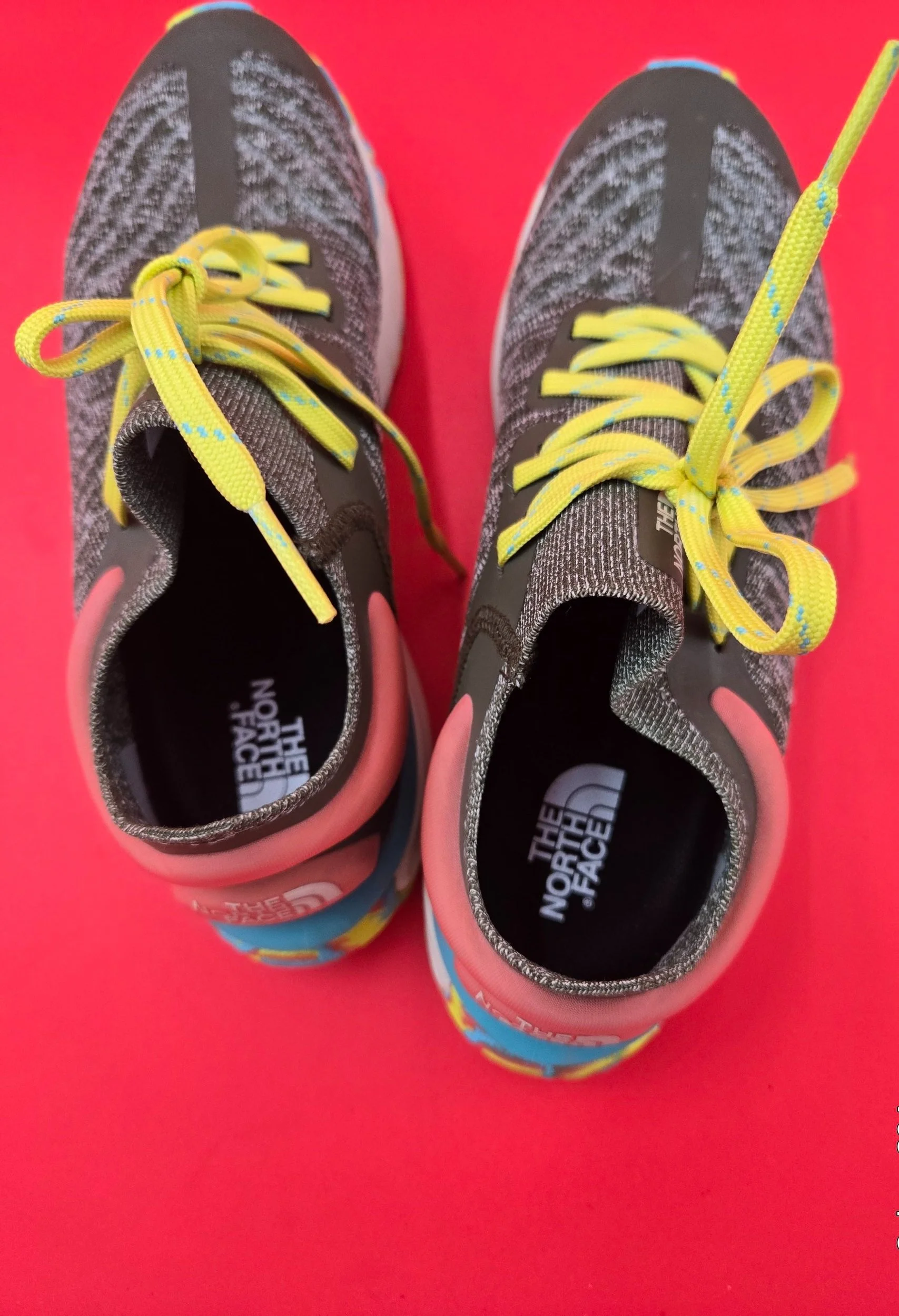The North Face sneaker New no tag never worn 8-8.5. - Image 2