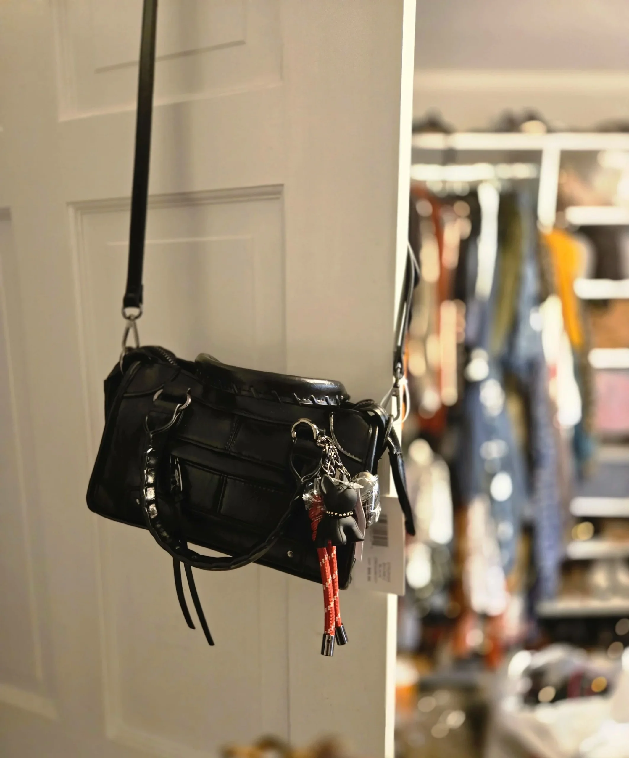 STEVE MADDEN BLACK LEATHER SHOULDER BAG New - Image 2
